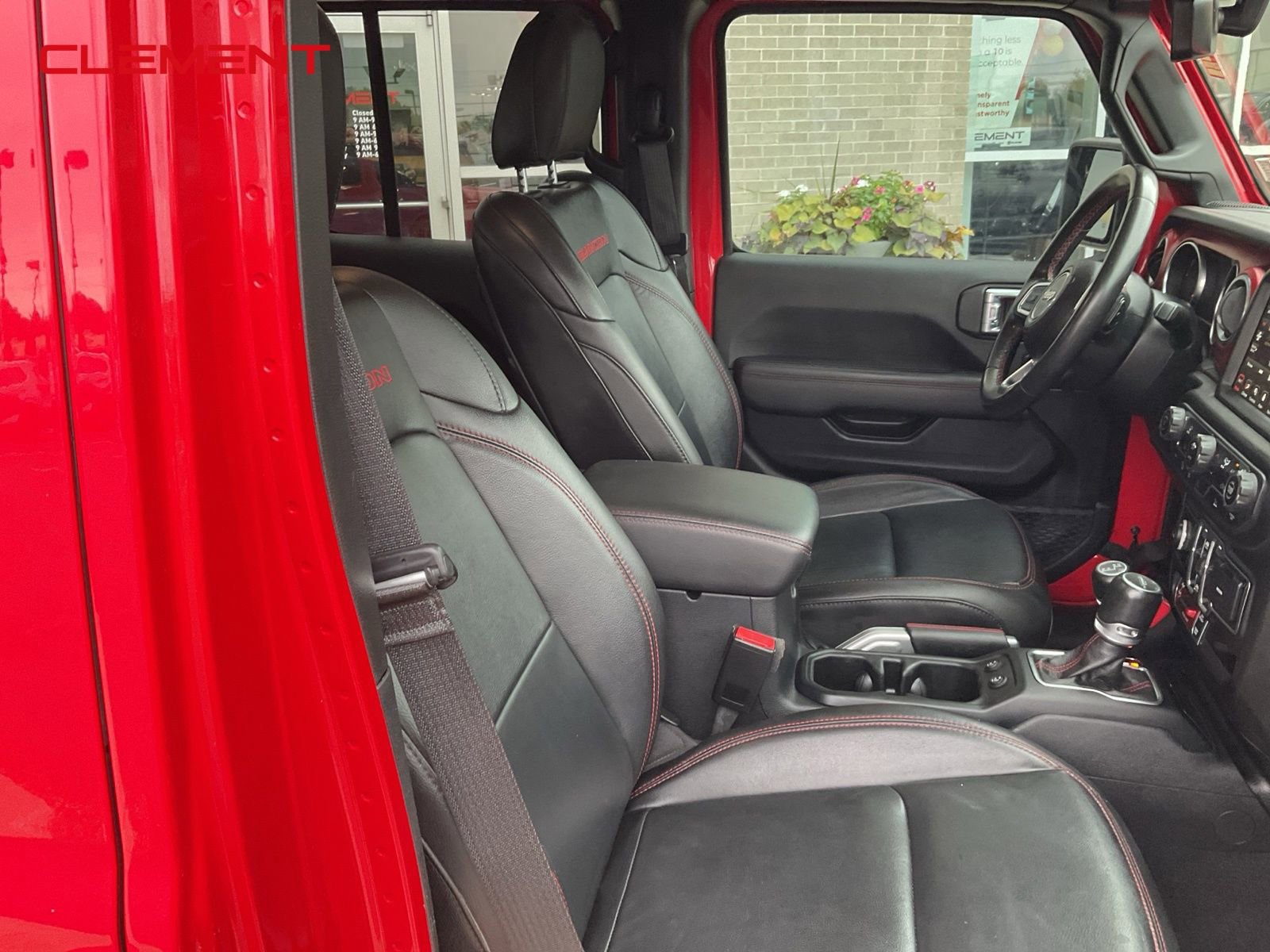 Used 2021 Jeep Gladiator Rubicon w/ Uconnect 4C Nav & Sound Group image 31