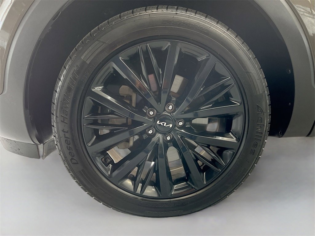 Used 2022 Kia Telluride SX w/ Towing Package image 34