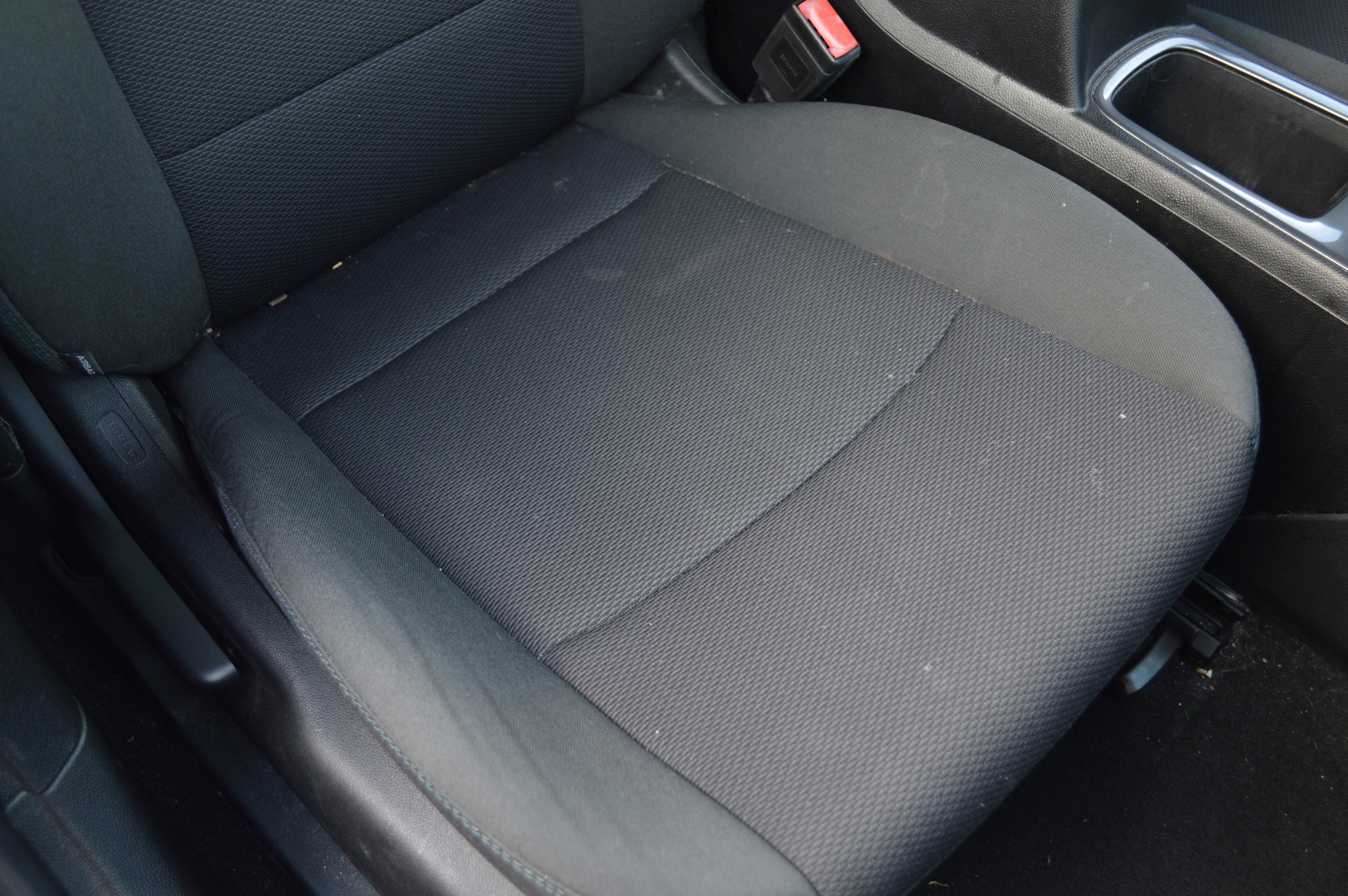 Used 2017 Chevrolet Cruze LT FWD image 36