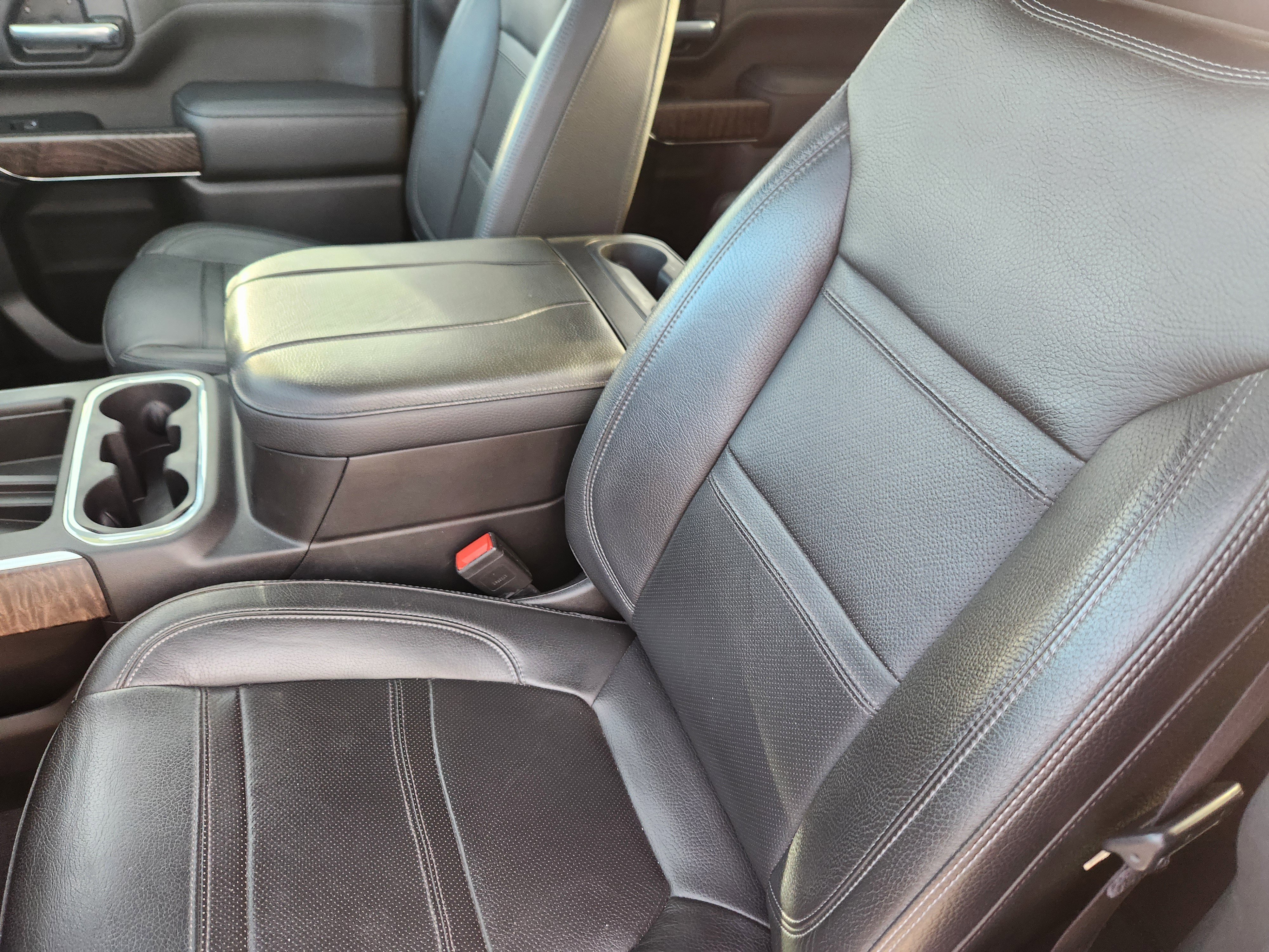 Used 2023 GMC Sierra 2500 Denali image 10