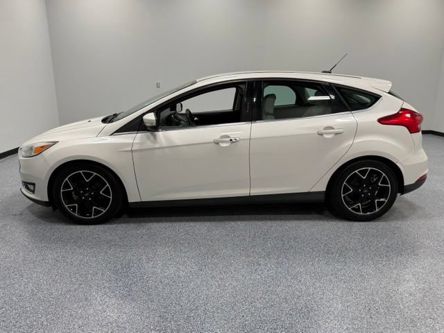 Used 2016 Ford Focus Titanium FWD image 8