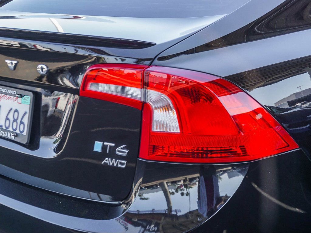 Used 2016 Volvo S60 T6 R-Design Platinum image 8