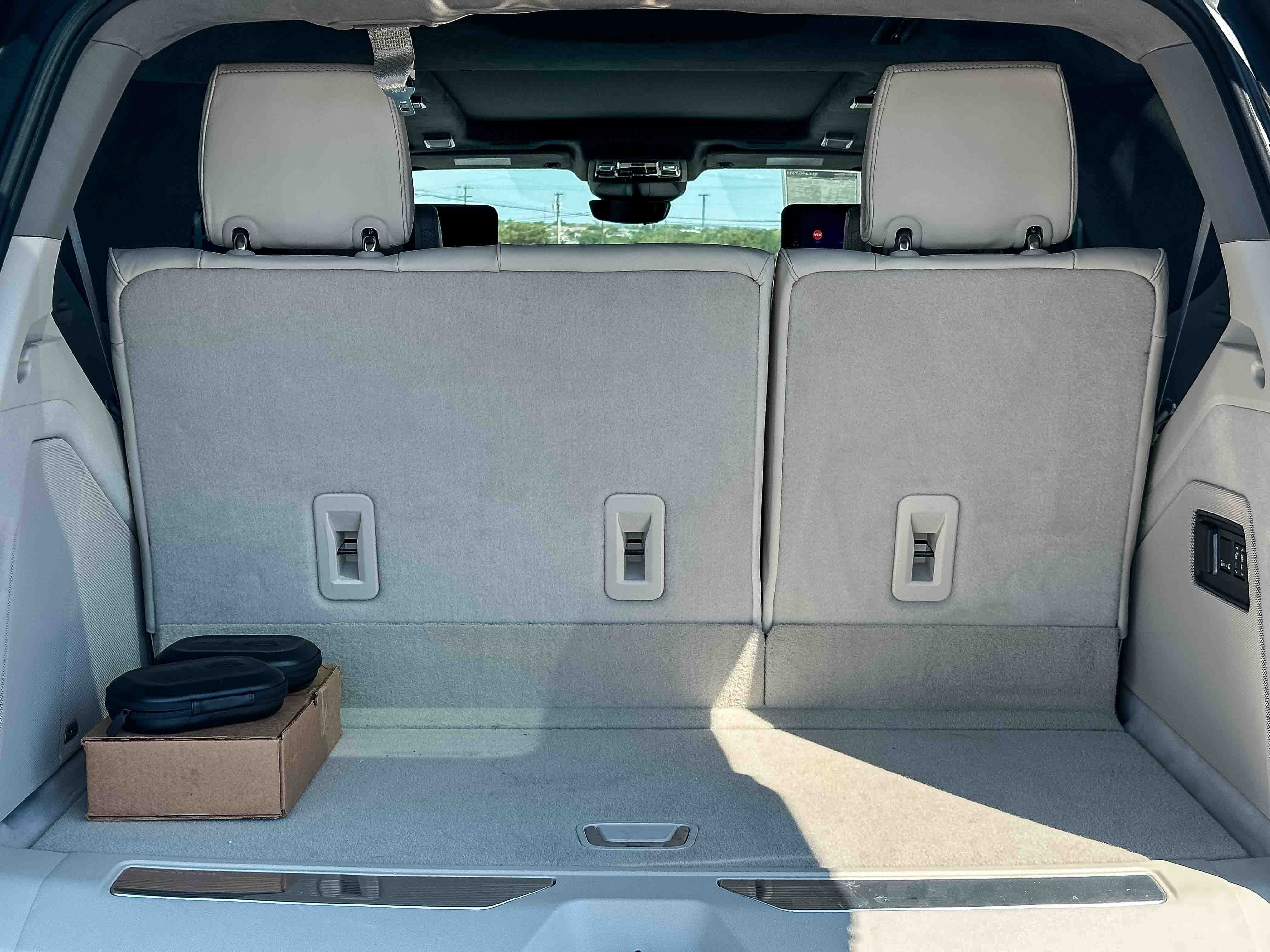 Used 2025 Cadillac Escalade Sport Platinum AWD/4WD image 26