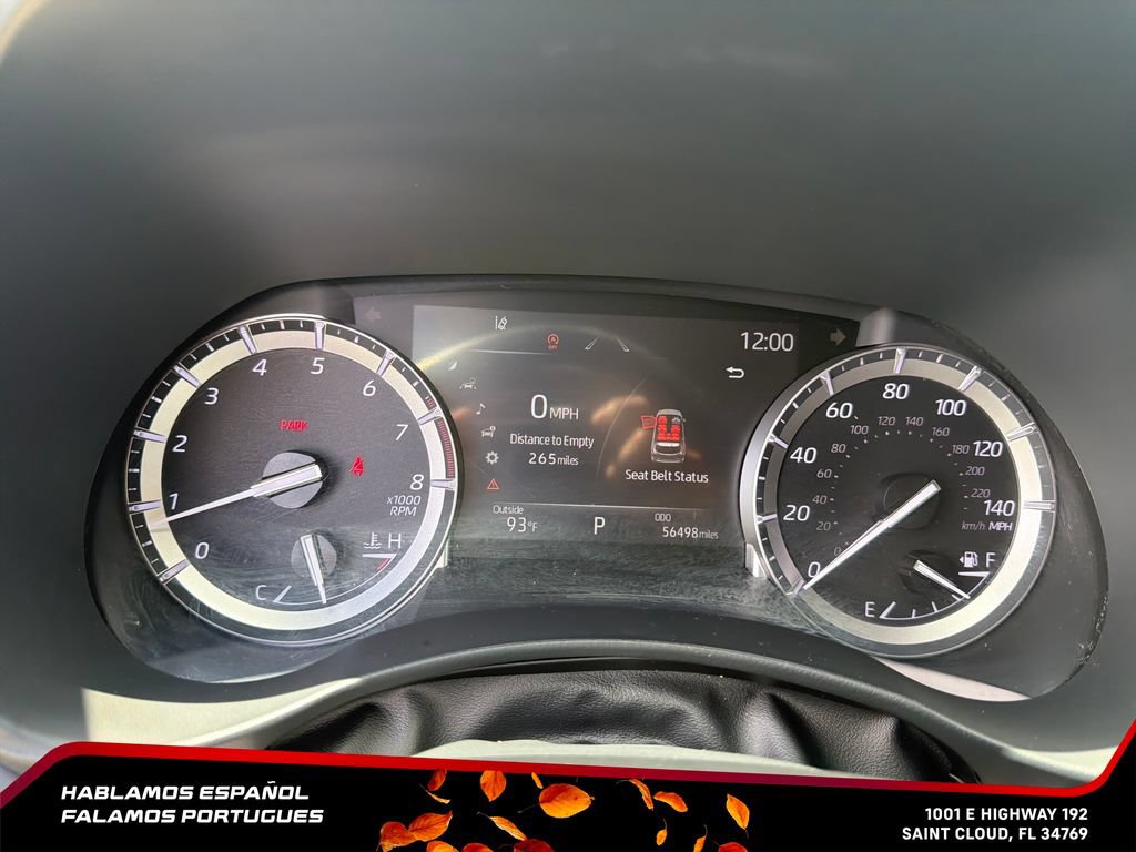 Used 2022 Toyota Highlander XLE FWD image 9