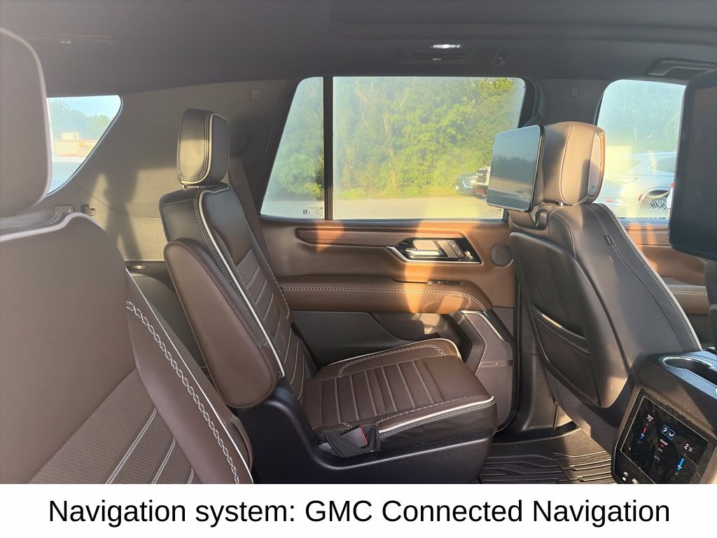 Used 2025 GMC Yukon Denali Ultimate AWD/4WD image 13