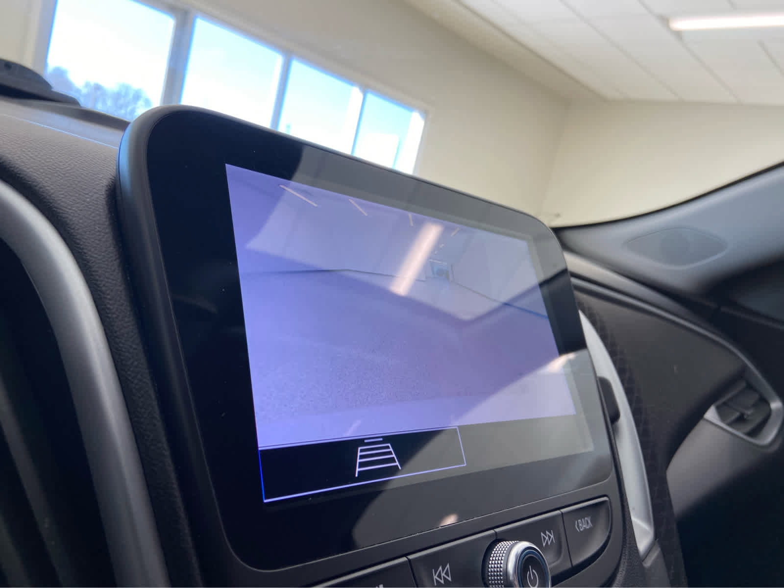 Used 2023 Chevrolet Malibu LT image 25