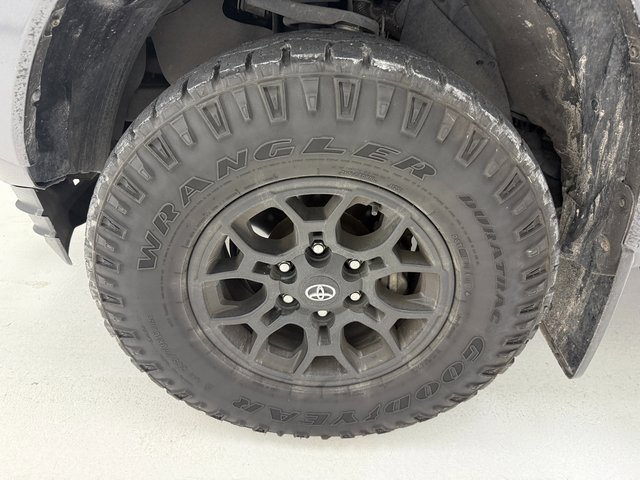 Used 2021 Toyota Tacoma SR5 image 7