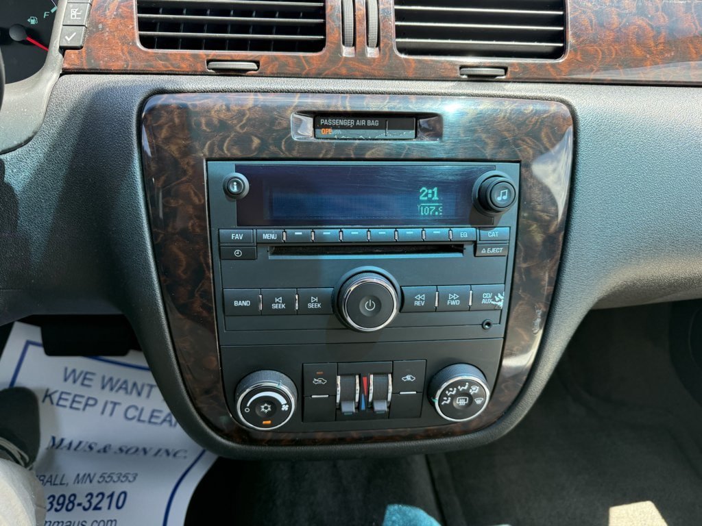 Used 2012 Chevrolet Impala LT FWD image 22