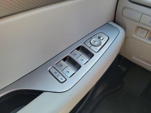 Used 2025 Hyundai Palisade SEL FWD image 27