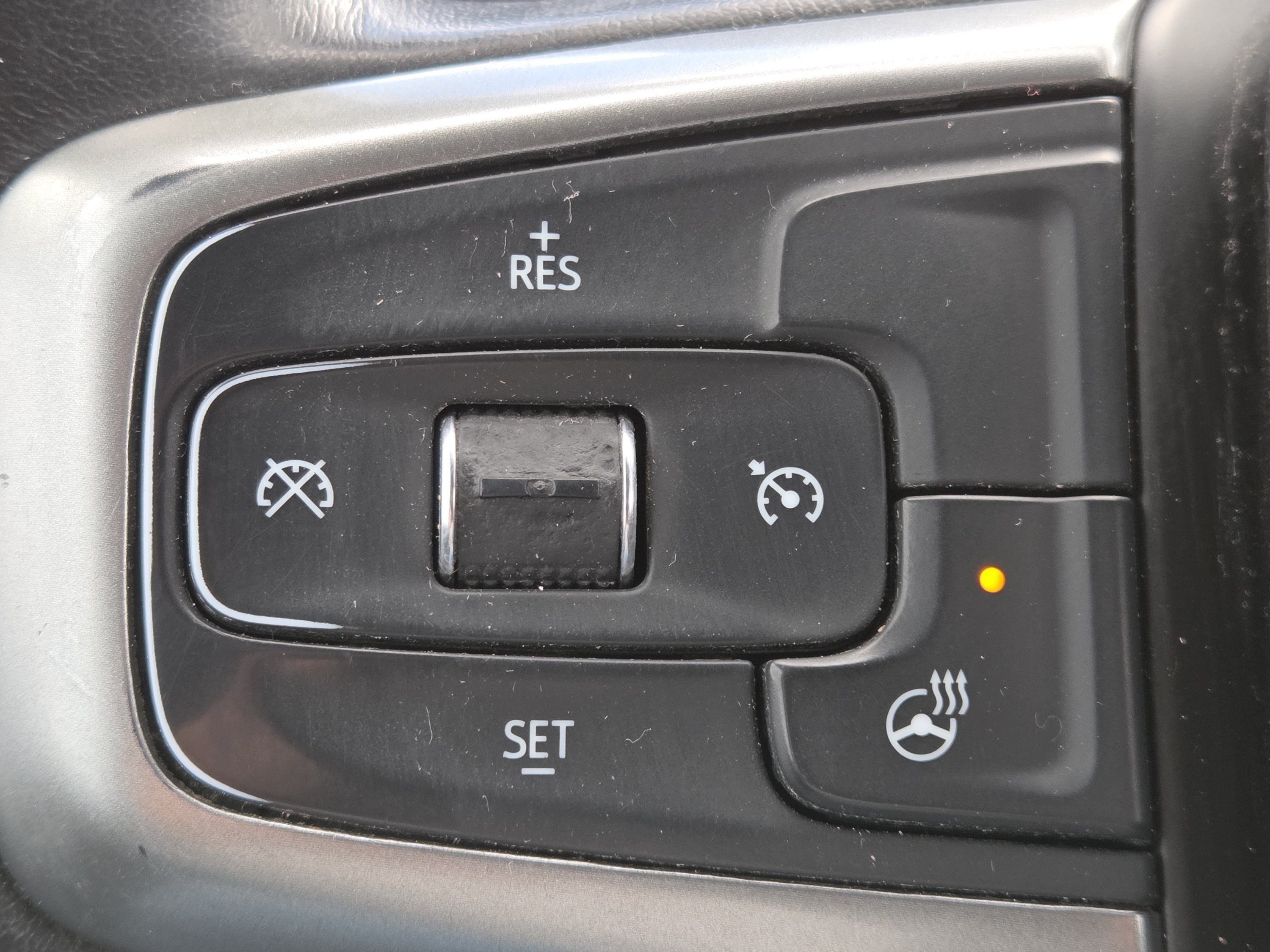 Used 2022 Chevrolet Silverado 3500 LT w/ Convenience Package AWD/4WD image 13