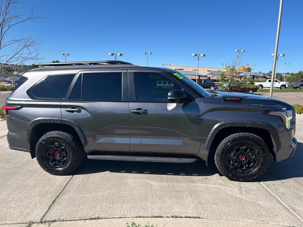 Used 2025 Toyota Sequoia TRD Pro AWD/4WD image 9