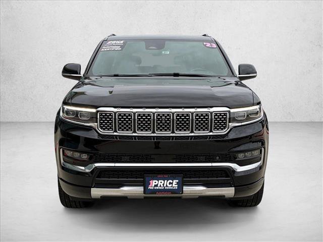 Used 2023 Jeep Grand Wagoneer Series III AWD/4WD image 2