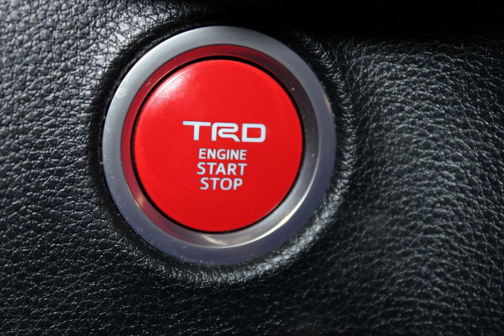 Used 2022 Toyota Tundra SR5 w/ TRD Sport Package AWD/4WD image 40
