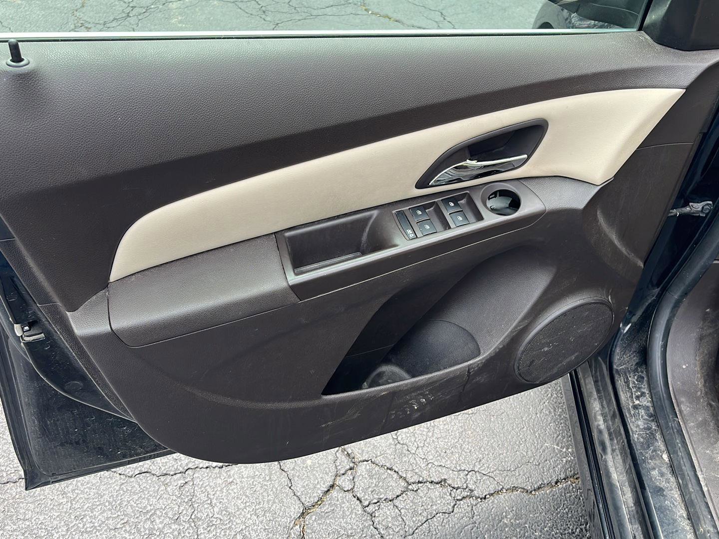 Used 2012 Chevrolet Cruze LTZ w/ RS Package image 18