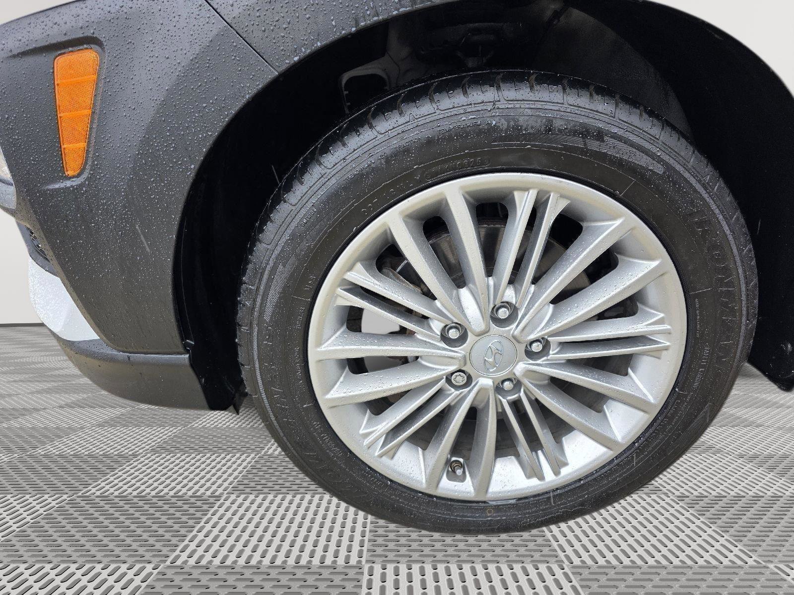 Used 2021 Hyundai Kona SEL w/ Cargo Package image 24