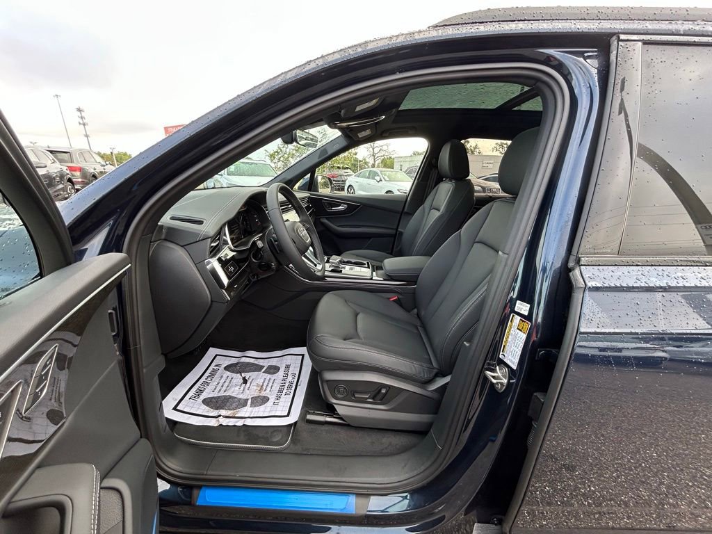 New 2026 Audi Q7 3.0T Premium Plus AWD/4WD image 15