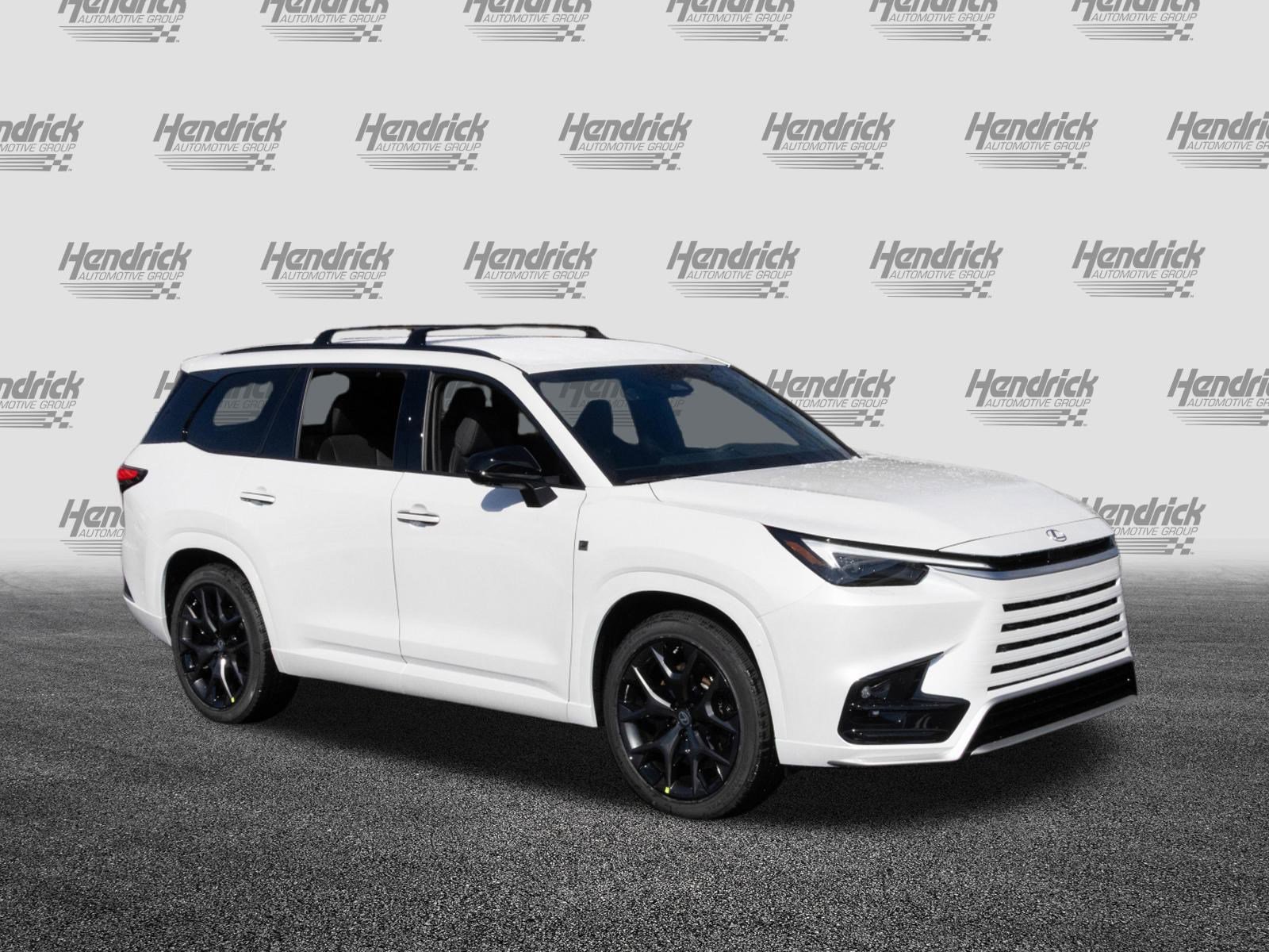 New 2026 Lexus TX 500h AWD image 2