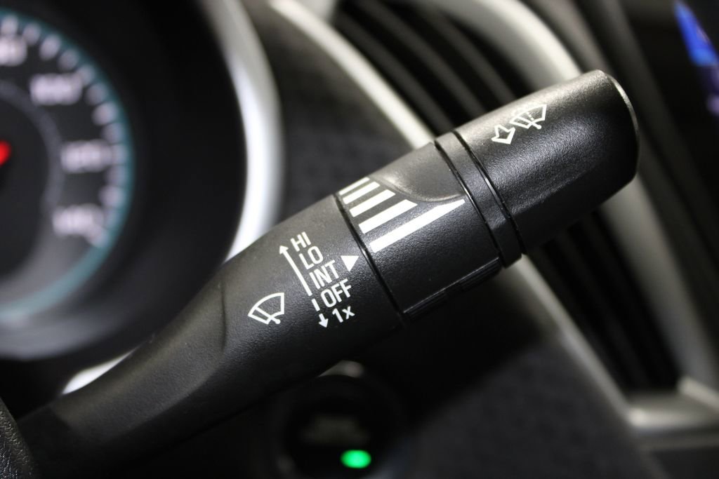 Used 2024 Chevrolet Malibu LT image 36