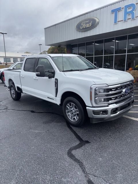 New 2026 Ford F350 Lariat RWD image 24