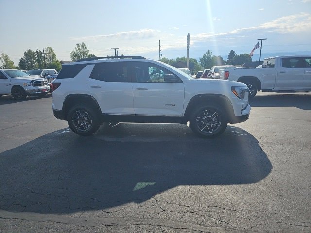 New 2026 GMC Terrain AT4 w/ LPO, Floor Liner Package image 64