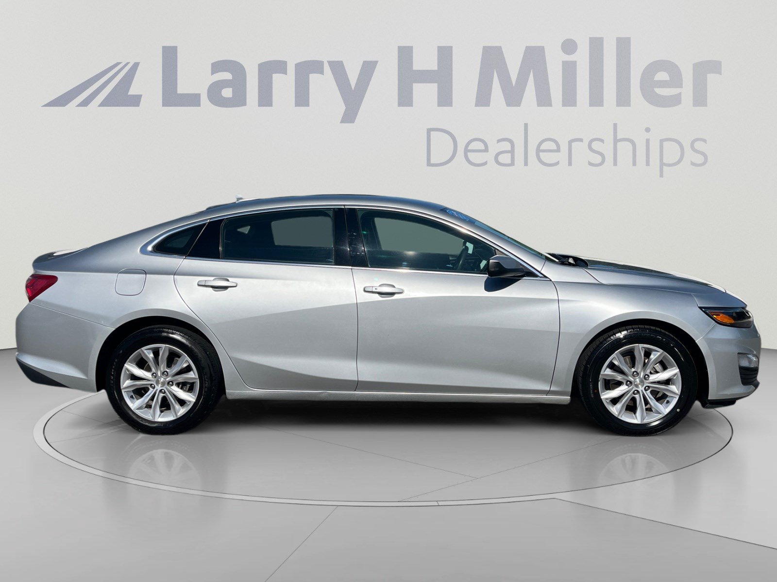 Used 2020 Chevrolet Malibu LT FWD image 6