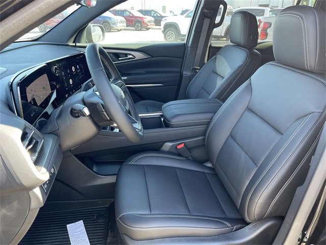 New 2026 Chevrolet Traverse LT w/ Sun and Wheel Package image 11