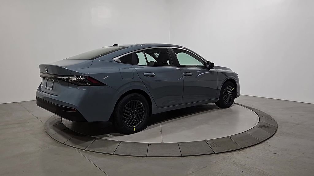 New 2026 Nissan Sentra SV image 5