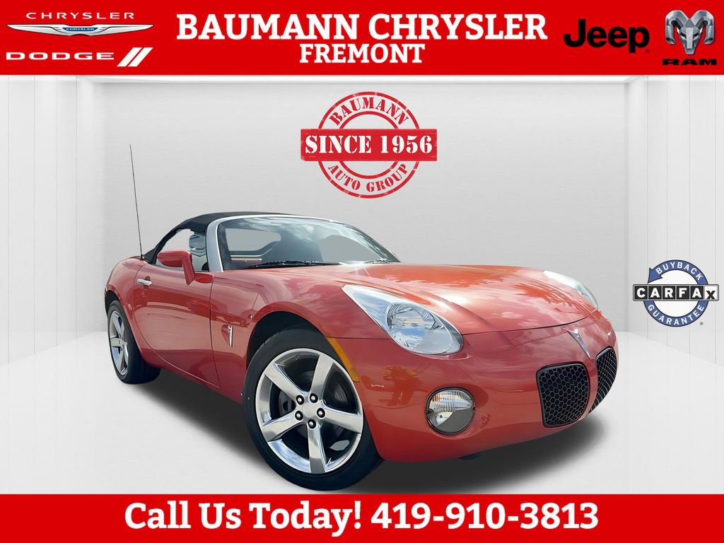 Used 2008 Pontiac Solstice Convertible w/ Premium Package image 4