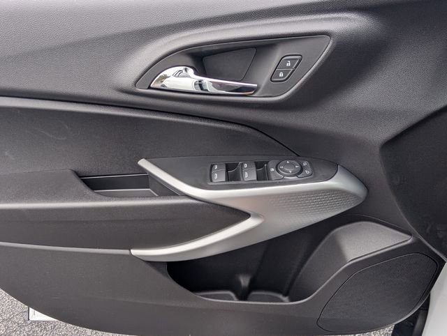 New 2026 Chevrolet Trax LS w/ LS Convenience Package image 12