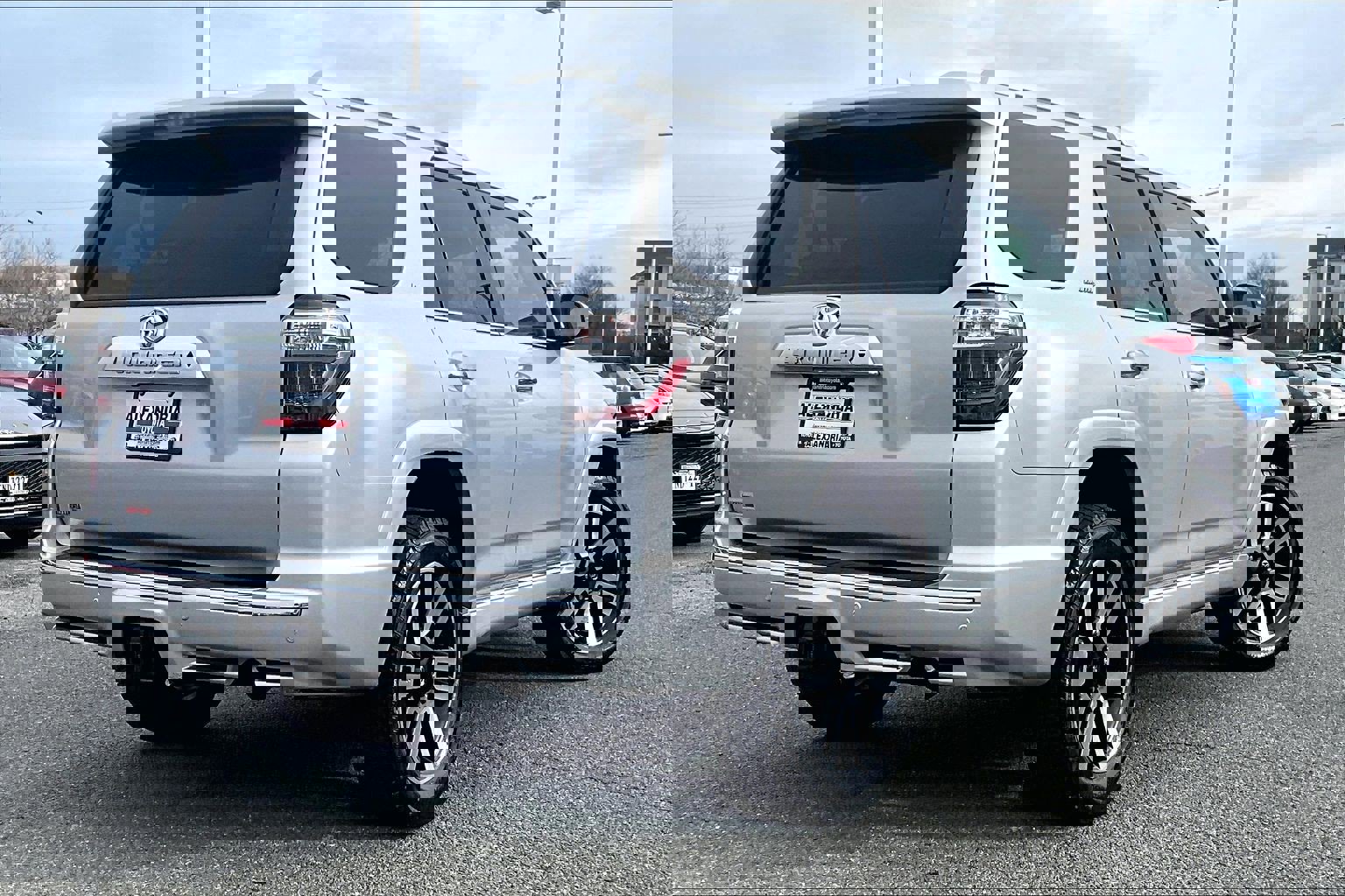 Used 2020 Toyota 4Runner Limited image 12