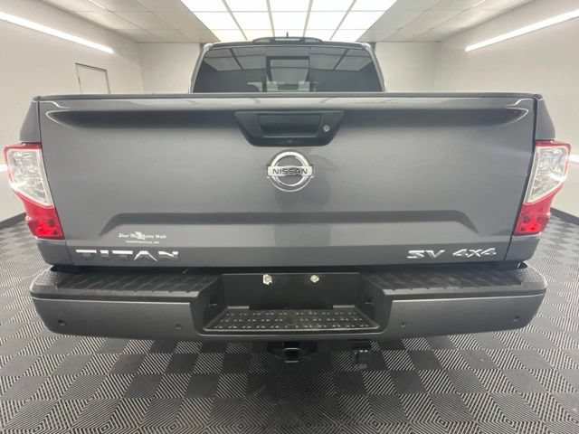 Used 2024 Nissan Titan SV AWD/4WD image 21