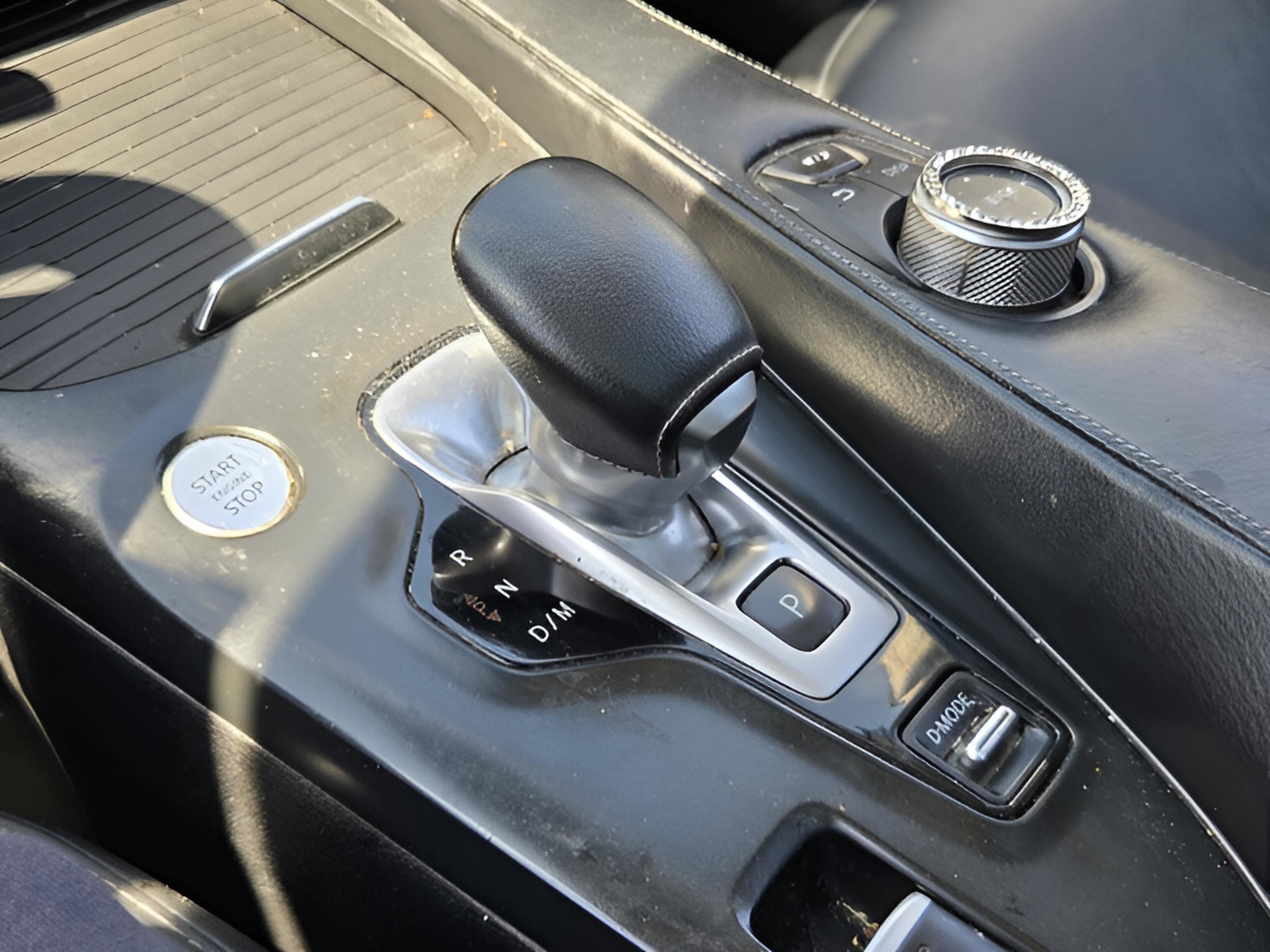 Used 2020 INFINITI QX50 Luxe image 15