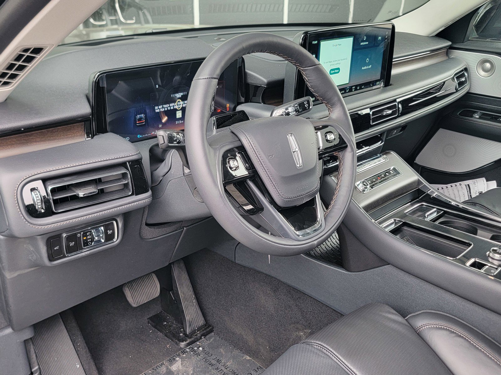 New 2026 Lincoln Aviator Reserve w/ Luxury Package RWD image 7