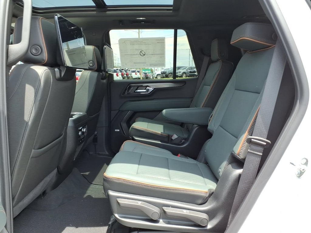 New 2026 GMC Yukon AT4 w/ AT4 Premium Plus Package AWD/4WD image 14