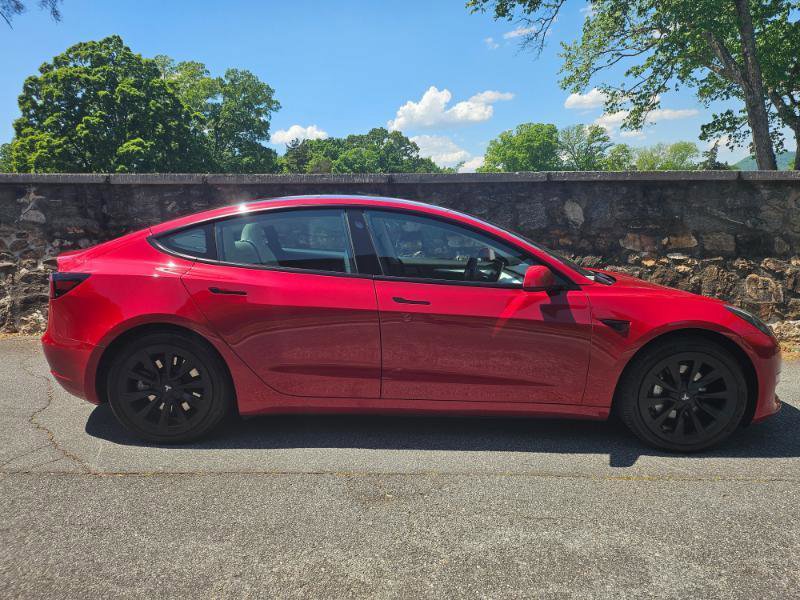 Used 2023 Tesla Model 3 Standard Range RWD image 9