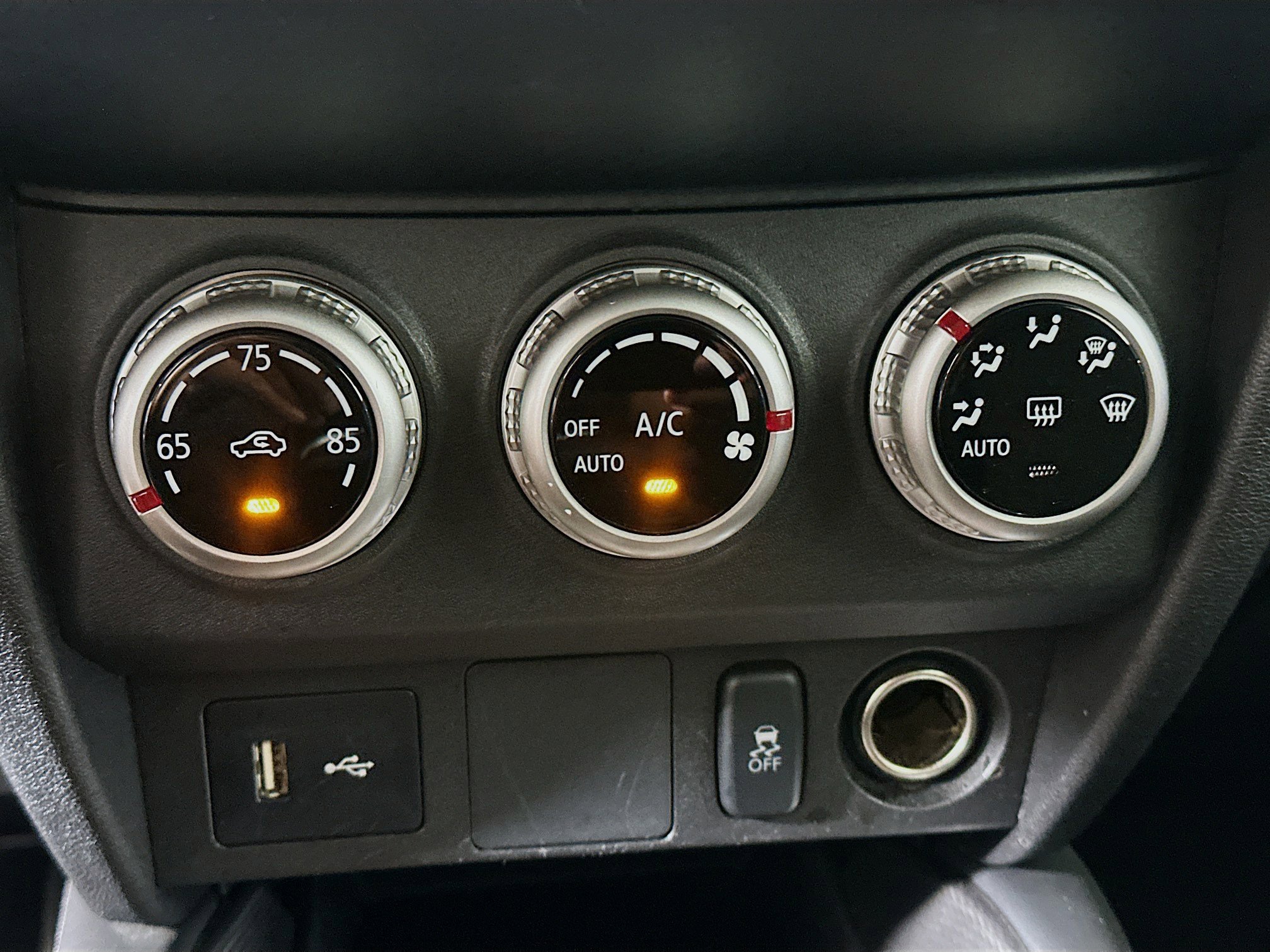 Used 2025 Mitsubishi Outlander Sport ES AWD/4WD image 22