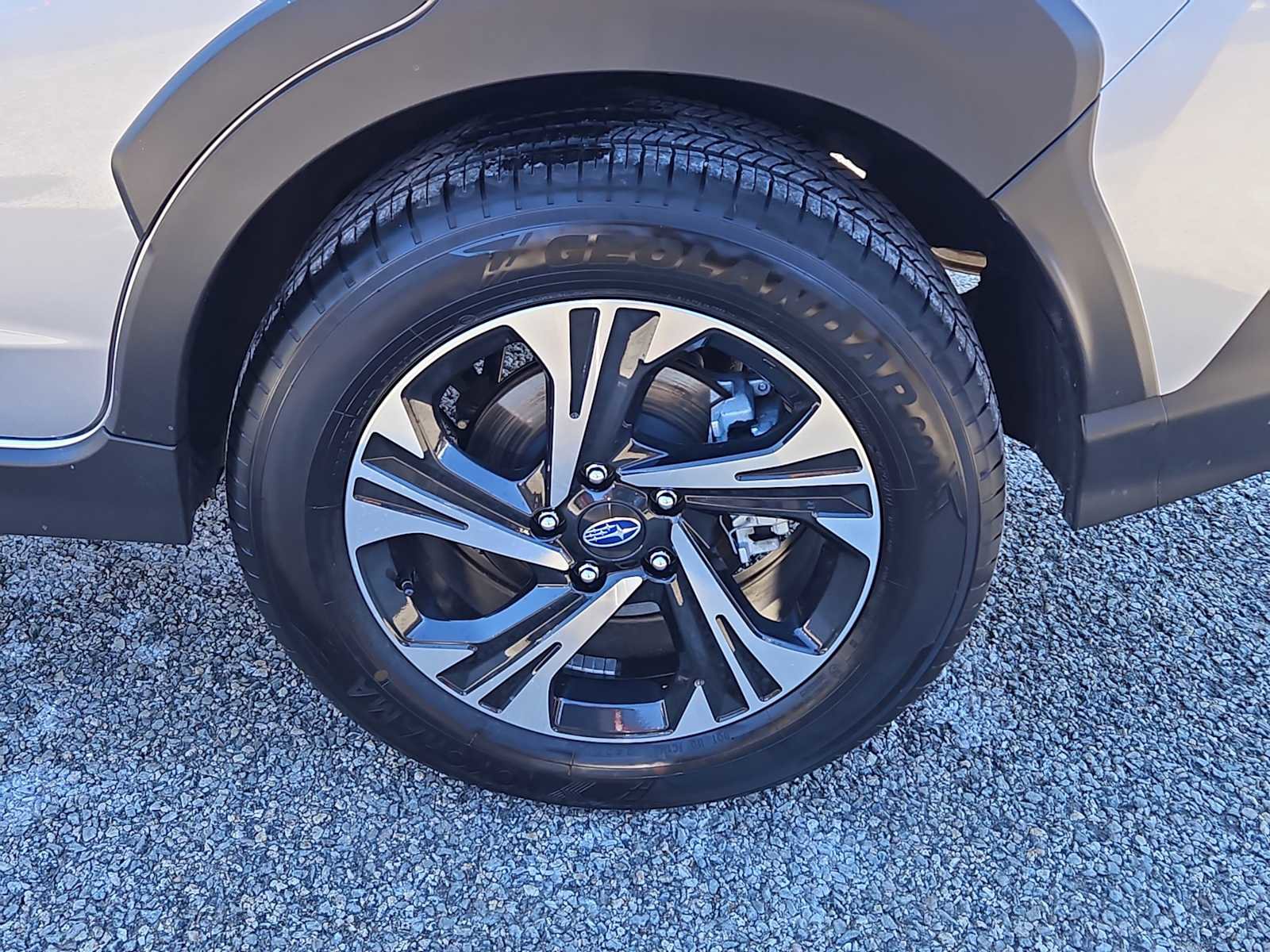 Used 2025 Subaru Crosstrek 2.0i Premium AWD/4WD image 8