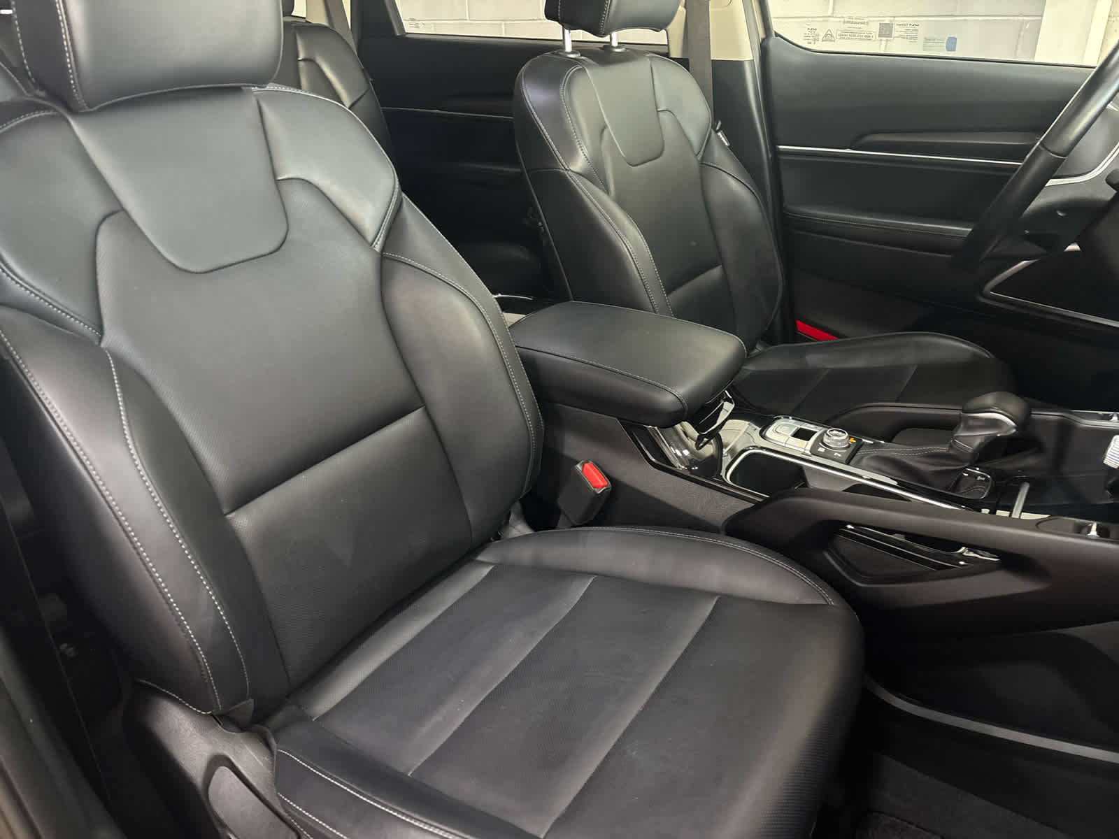 Used 2025 Kia Telluride S image 35