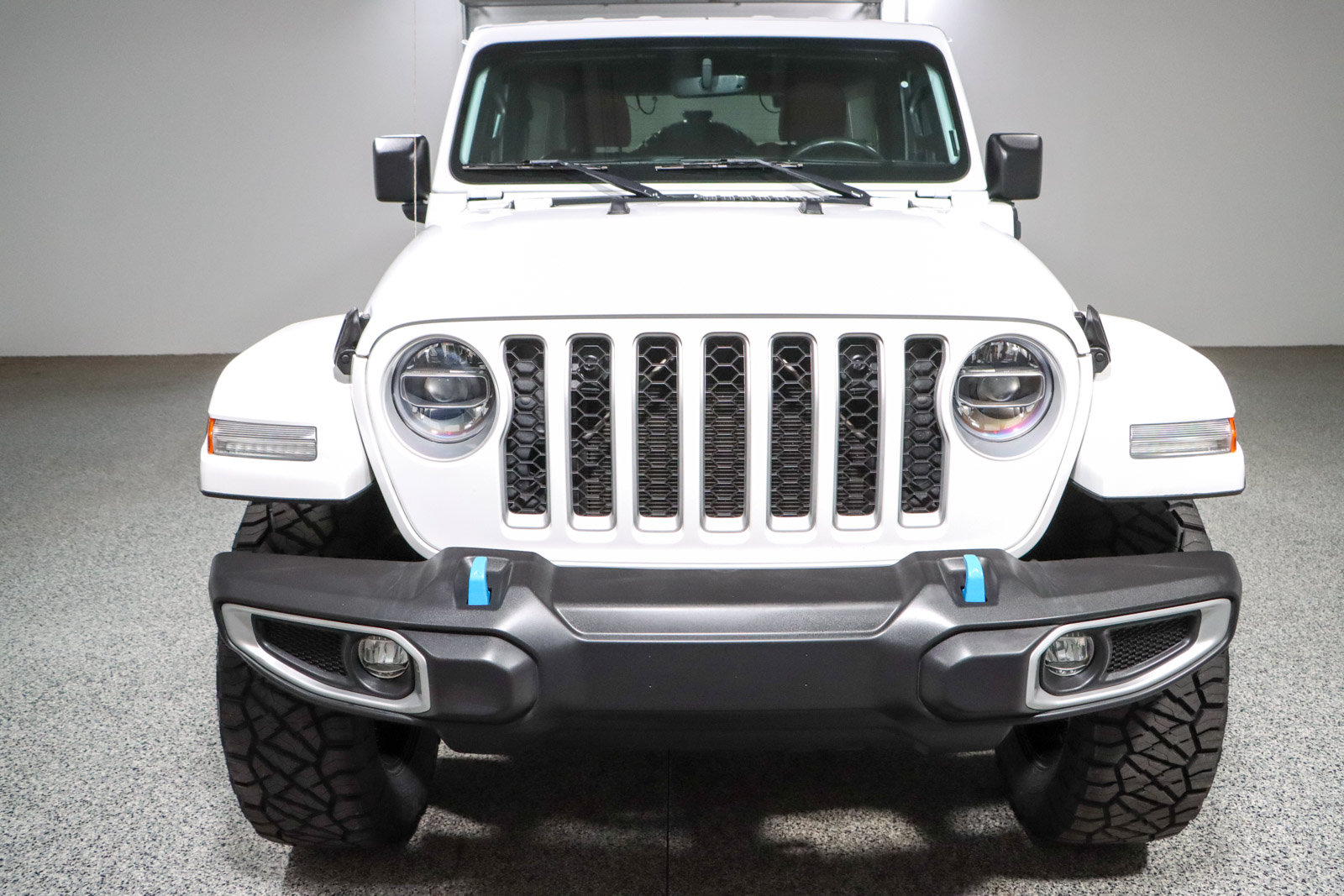 Used 2022 Jeep Wrangler Unlimited Sahara AWD/4WD image 5