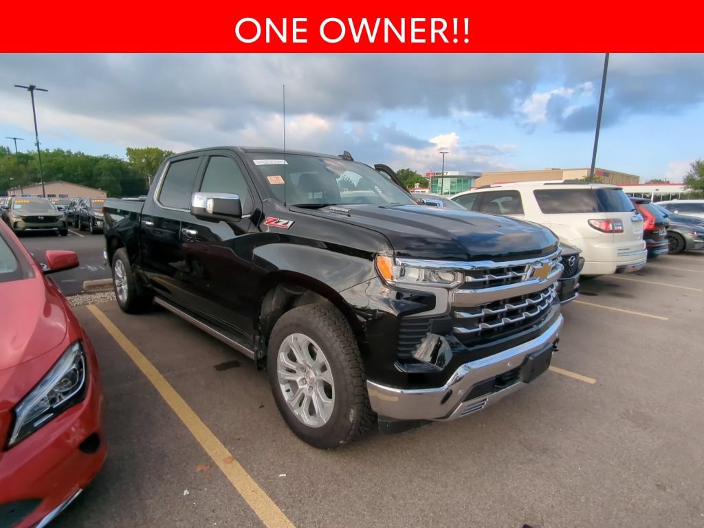 Used 2024 Chevrolet Silverado 1500 LTZ w/ Technology Package AWD/4WD image 3