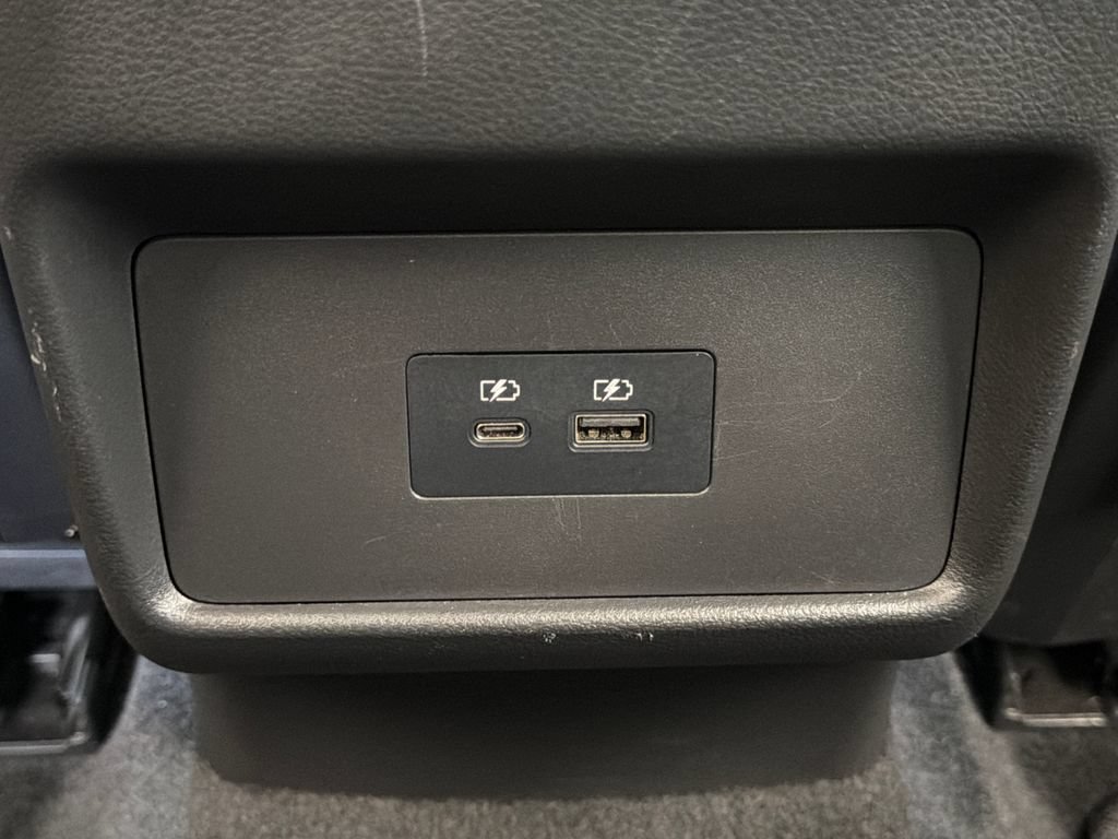 Used 2023 Nissan Rogue SV AWD/4WD image 29
