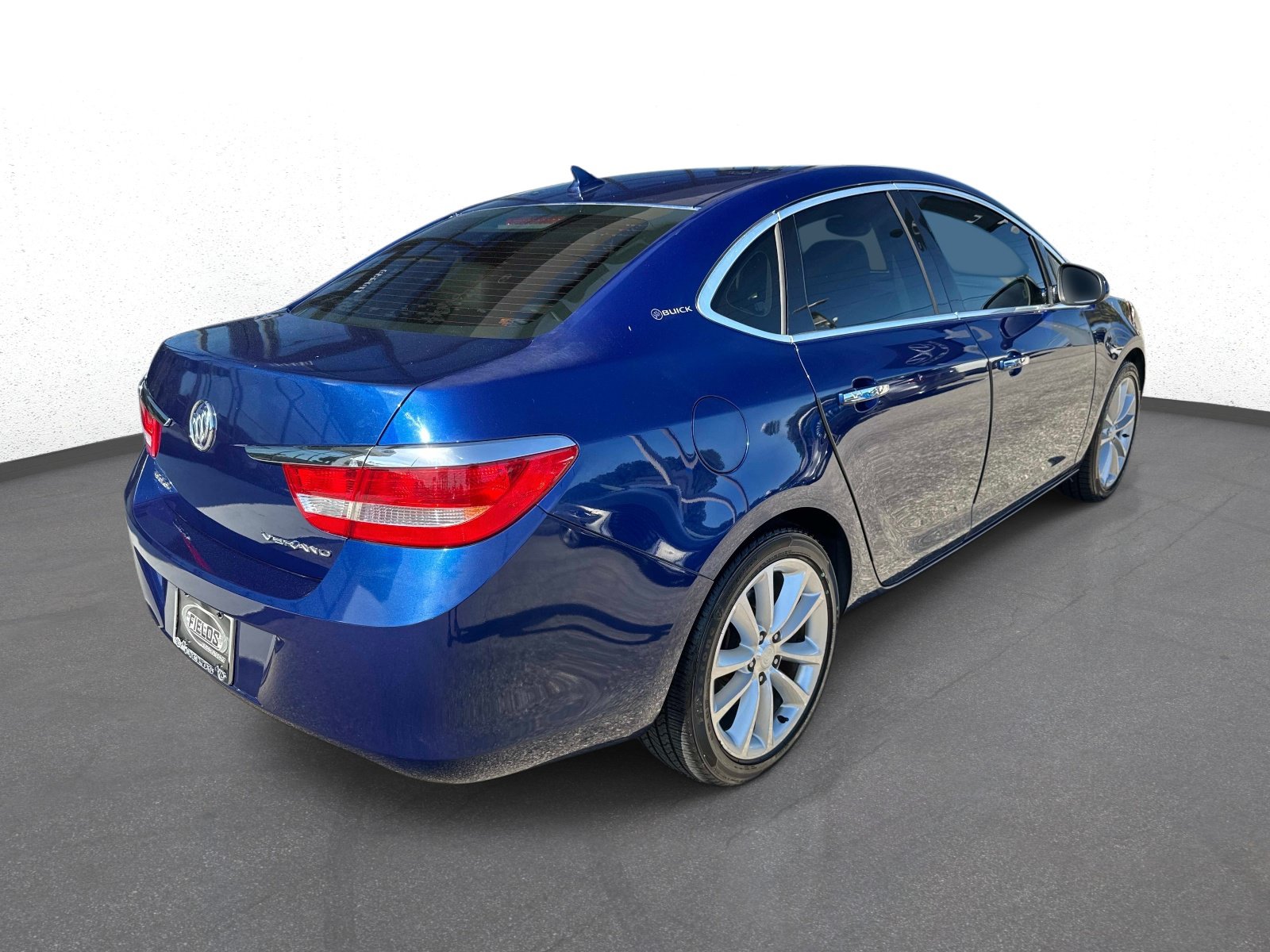 Used 2013 Buick Verano FWD image 3