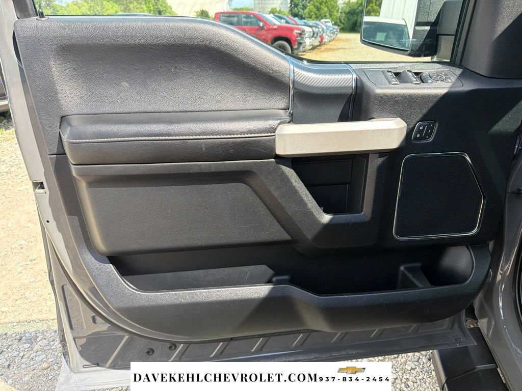 Used 2018 Ford F150 Lariat w/ Equipment Group 502A Luxury AWD/4WD image 9