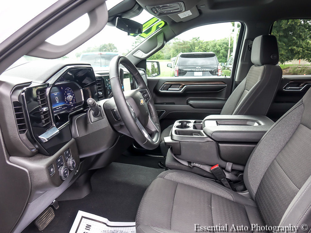 Certified 2024 Chevrolet Silverado 1500 LT AWD/4WD image 11