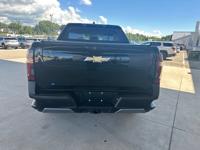 Used 2026 Chevrolet Silverado EV LT AWD/4WD image 8