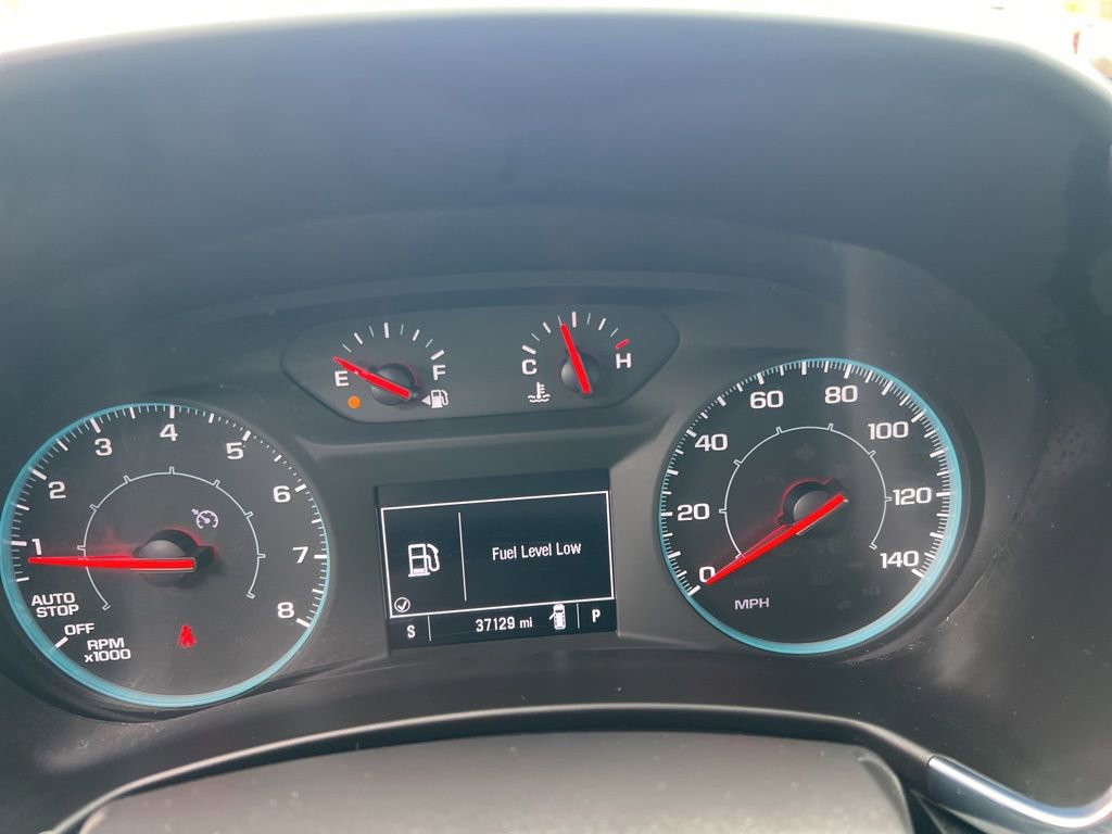 Used 2023 Chevrolet Equinox LS FWD image 17