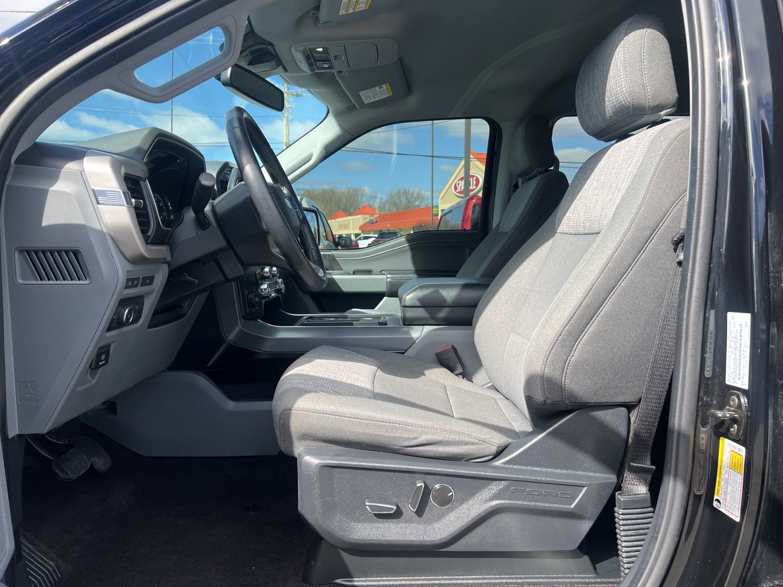 Used 2021 Ford F150 XLT w/ Equipment Group 302A High image 20