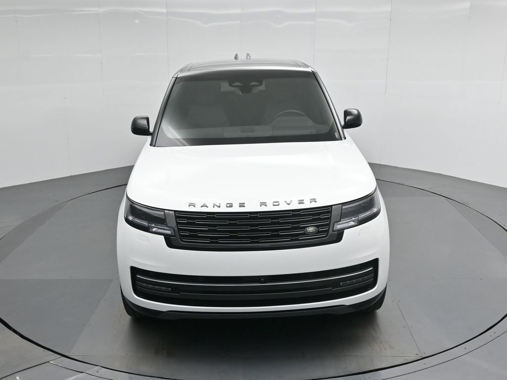 Used 2025 Land Rover Range Rover SE image 34