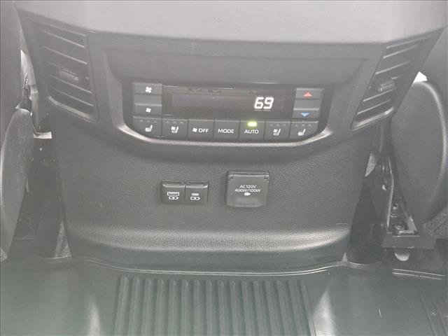 Used 2026 Toyota Sequoia Platinum w/ TRD Off-Road Package image 18