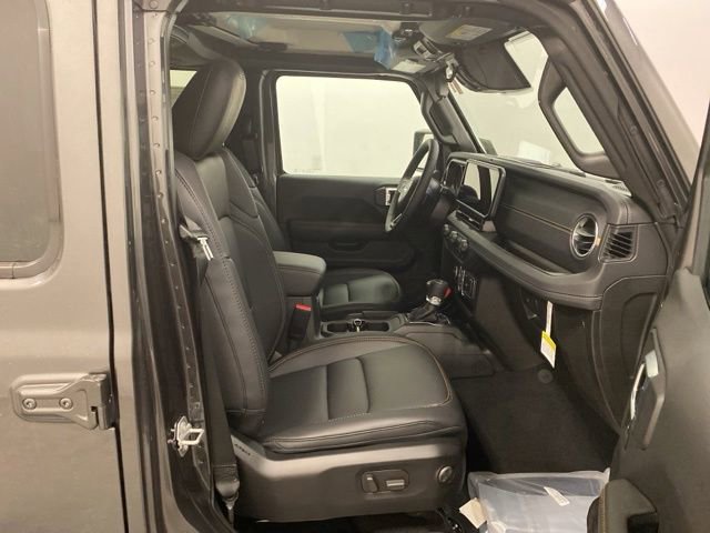New 2026 Jeep Gladiator Sport AWD/4WD image 22